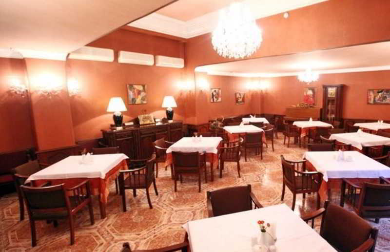 Hotel Sympatia Tbilisi Exteriör bild