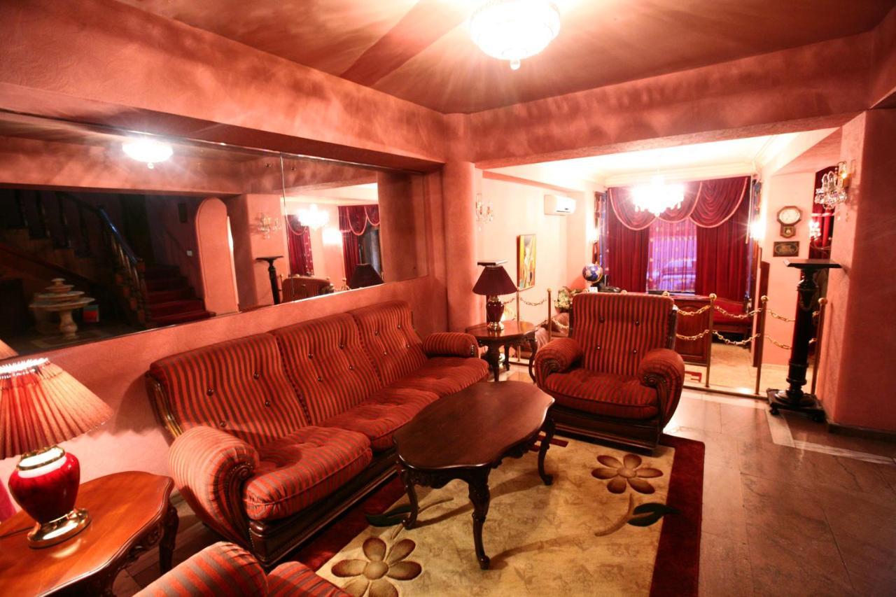 Hotel Sympatia Tbilisi Exteriör bild